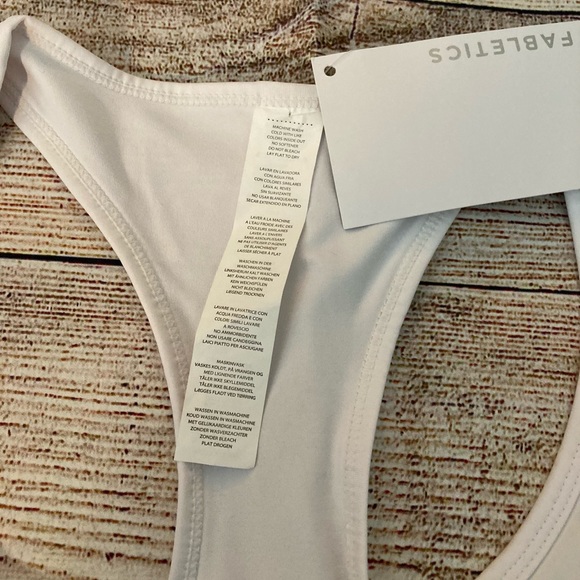 Fabletics Razorback Tank - Picture 3 of 4